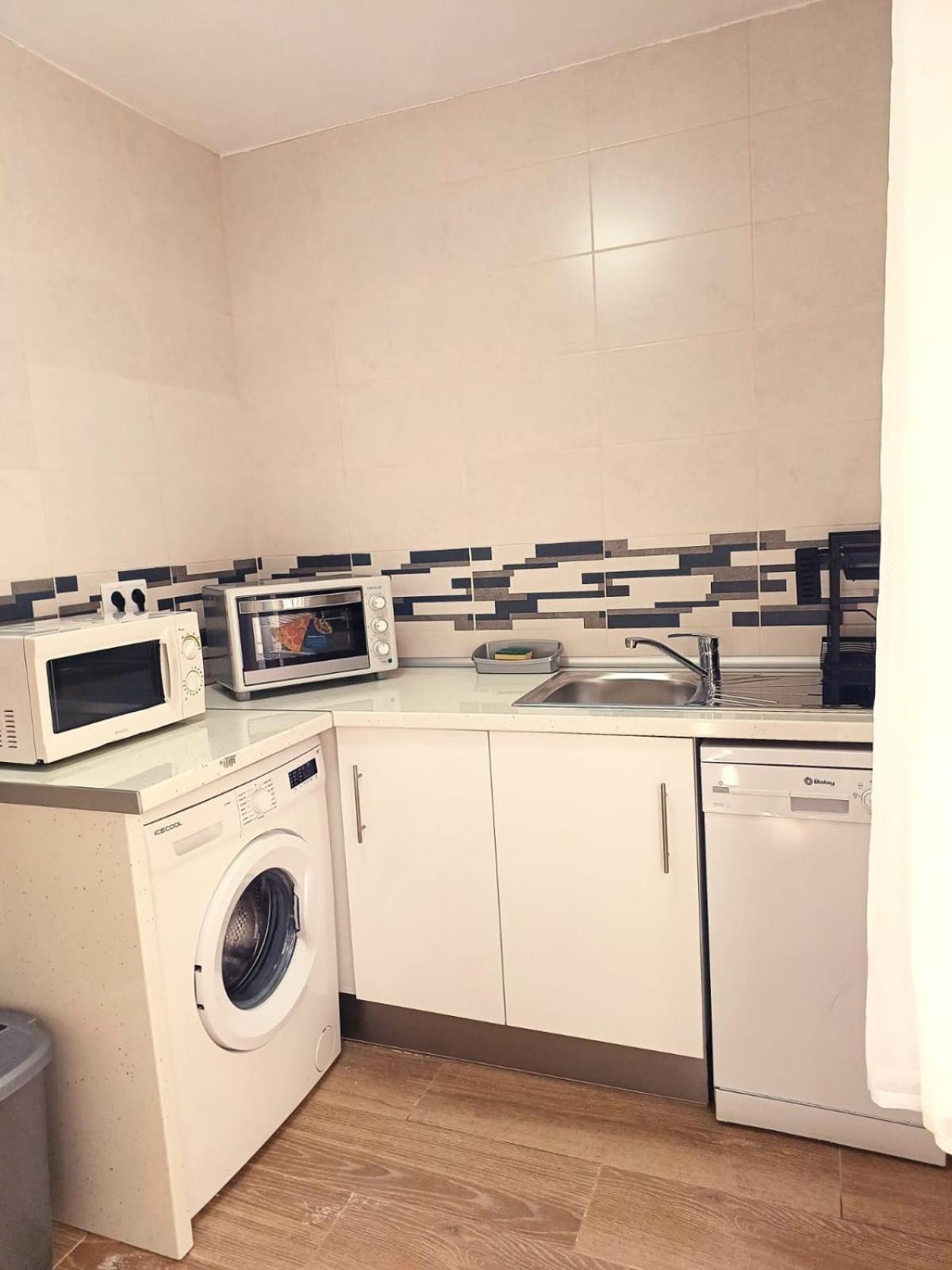 Apartamento Plaza Santa Lucia Renovado Febrero 2025 Sewilla Zewnętrze zdjęcie